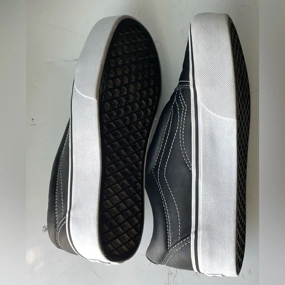 Karl Lagerfeld x Vans Shoes 4.5 Great Condition HOT item! KL Rare Hard to Find!! - Picture 8 of 8